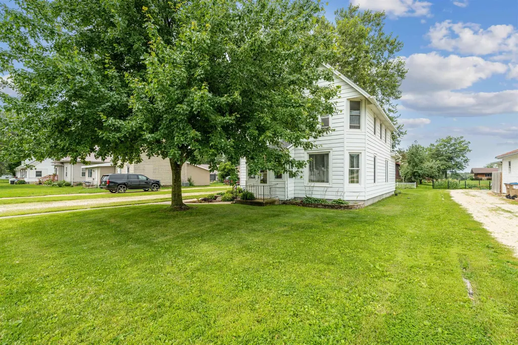 708 N Franklin Manchester IA 52057