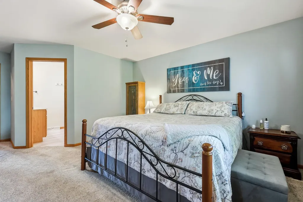 2357 Antler Ridge Dubuque IA 52002