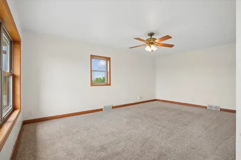 2388 260th Delhi IA 52223
