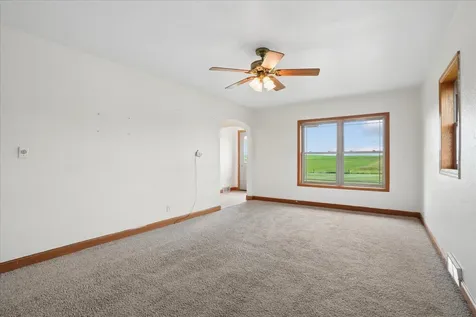 2388 260th Delhi IA 52223