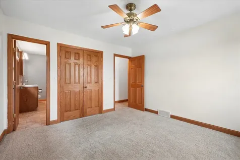 2388 260th Delhi IA 52223