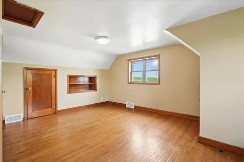 2388 260th Delhi IA 52223