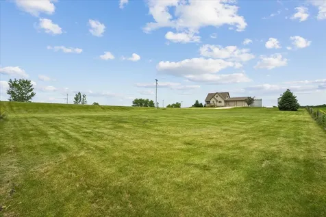 2388 260th Delhi IA 52223