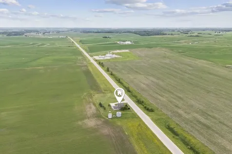 2388 260th Delhi IA 52223