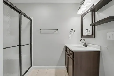 1543 Pebble Creek Dubuque IA 52002