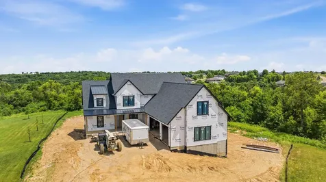 14400 Mill Ridge Dubuque IA 52002