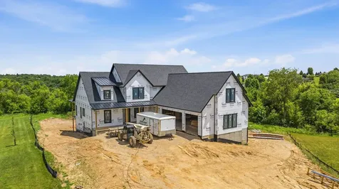 14400 Mill Ridge Dubuque IA 52002