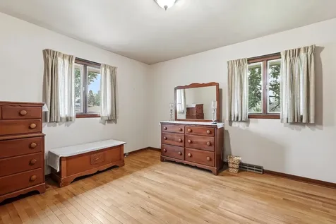 3070 Saint Anne Dubuque IA 52001