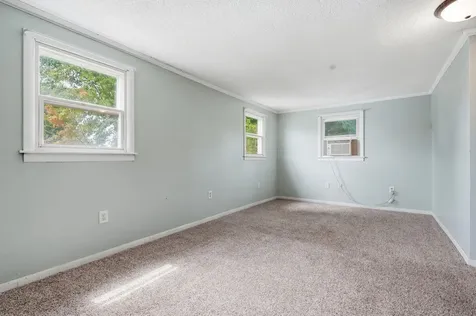 1435 Mount Pleasant Dubuque IA 52001