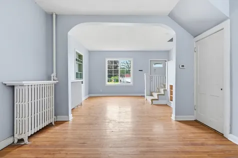1435 Mount Pleasant Dubuque IA 52001