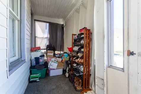 2740 Elm Dubuque IA 52001