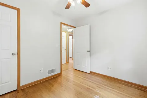 2030 Rockdale Dubuque IA 52003