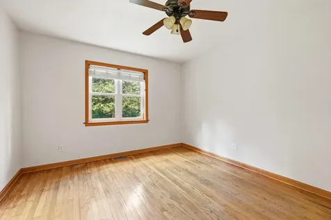 2030 Rockdale Dubuque IA 52003