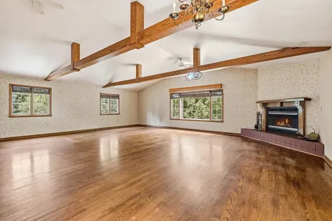 2030 Rockdale Dubuque IA 52003