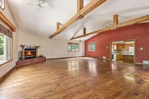 2030 Rockdale Dubuque IA 52003