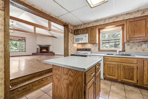 2030 Rockdale Dubuque IA 52003