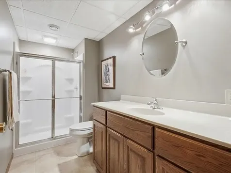 1203 SE 8th Dyersville IA 52040