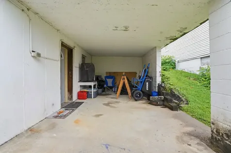 2985 Brunswick Dubuque IA 52001