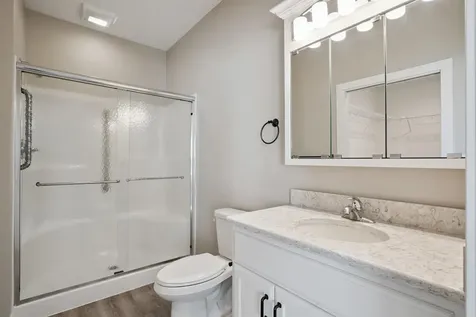 304 S Chestnut Edgewood IA 52042
