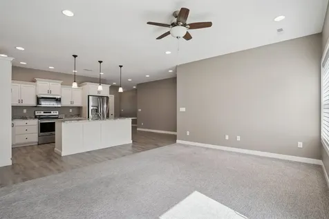 304 S Chestnut Edgewood IA 52042