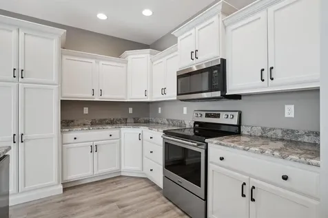 304 S Chestnut Edgewood IA 52042