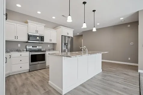 304 S Chestnut Edgewood IA 52042