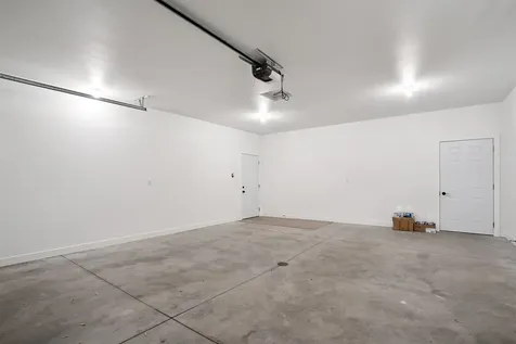 304 S Chestnut Edgewood IA 52042