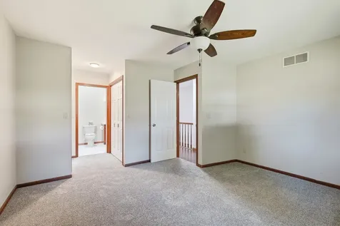 2205 Trenton Dubuque IA 52002