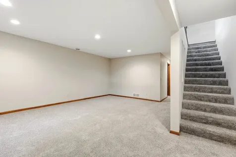 2205 Trenton Dubuque IA 52002