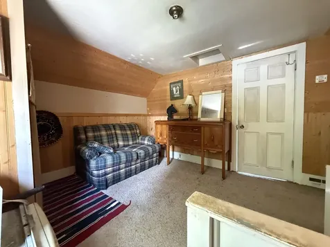 277 Quince Dubuque IA 52001