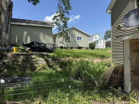 277 Quince Dubuque IA 52001