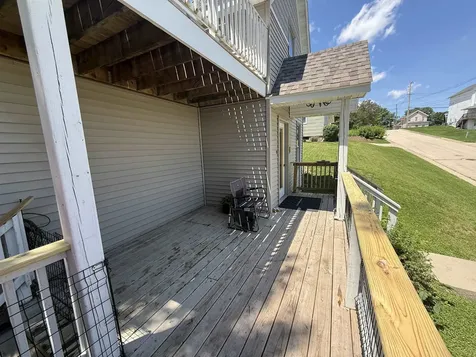 277 Quince Dubuque IA 52001