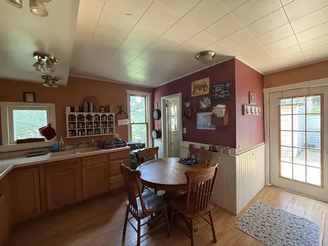 277 Quince Dubuque IA 52001