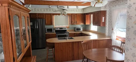 300 SE Chestnut Elkader IA 52043