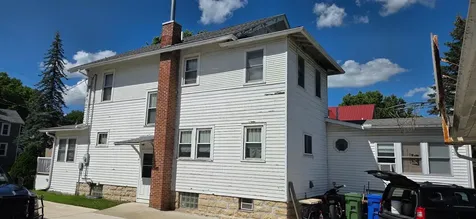 300 SE Chestnut Elkader IA 52043
