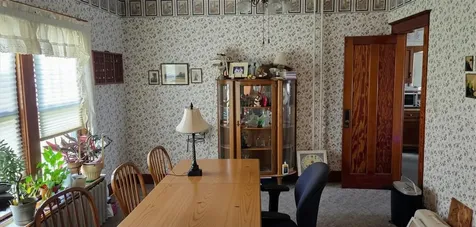 300 SE Chestnut Elkader IA 52043