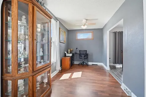 400 E Fayette Manchester IA 52057-000