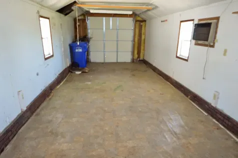 1109 Washington Bellevue IA 52031