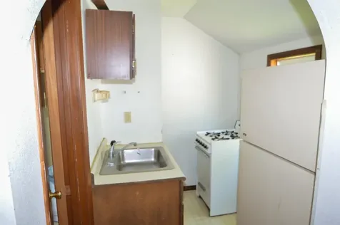 1109 Washington Bellevue IA 52031