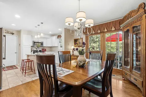 729 Brookview Dubuque IA 52003