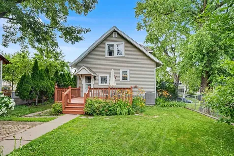 1230 Park Dubuque IA 52001-0000