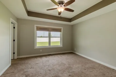 2619 Millstone Dubuque IA 52002