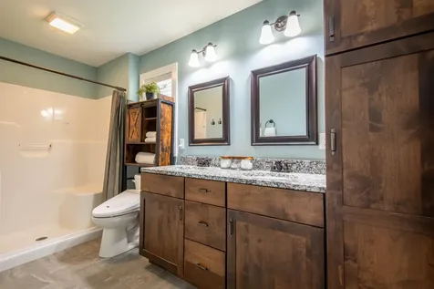 2619 Millstone Dubuque IA 52002