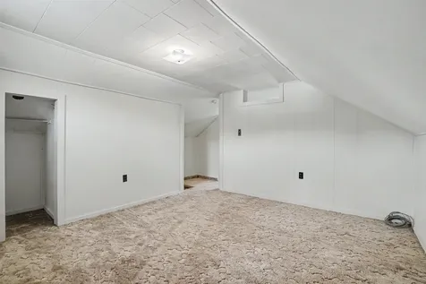1223 Rhomberg Dubuque IA 52001