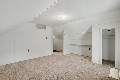 1223 Rhomberg Dubuque IA 52001