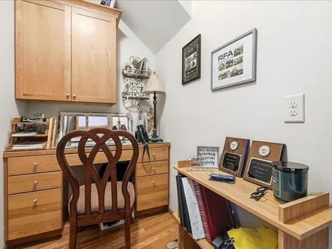 2205 N Riverview Bellevue IA 52031