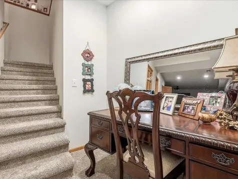 2205 N Riverview Bellevue IA 52031