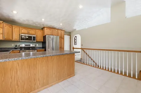 6109 Willow Brook Dubuque IA 52002