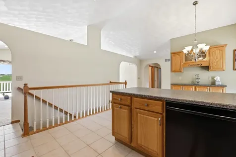 6109 Willow Brook Dubuque IA 52002