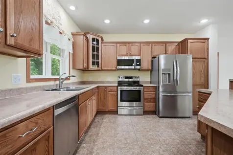 226 N Bluff Street Guttenberg IA 52052
